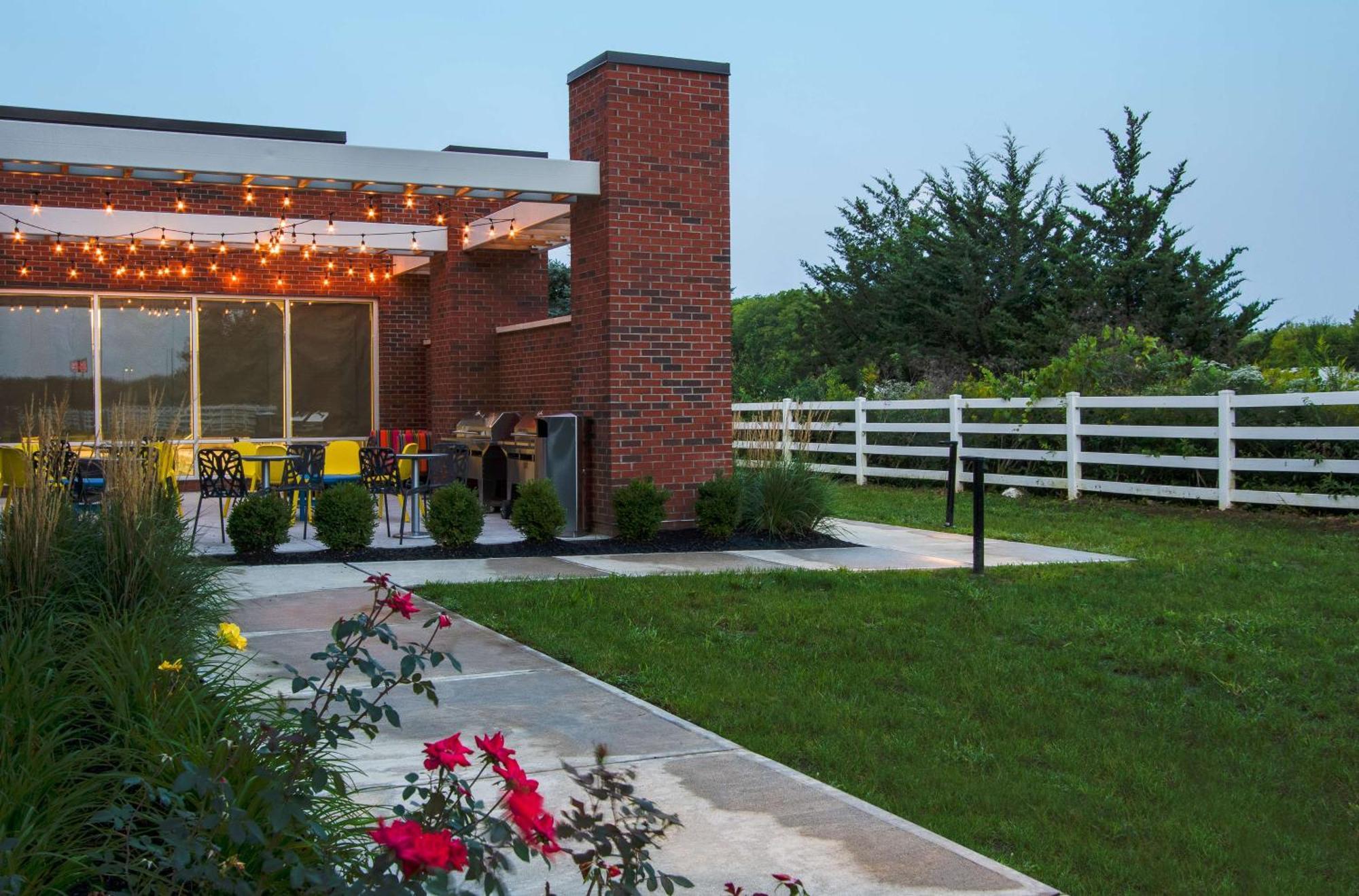 Home2 Suites By Hilton Grove City Columbus Exteriör bild